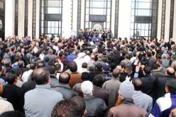 التكتل النقابي يقرر جمع التوقيعات للمطالبة بالإبقاء على التقاعد النسبي ودون شرط السن