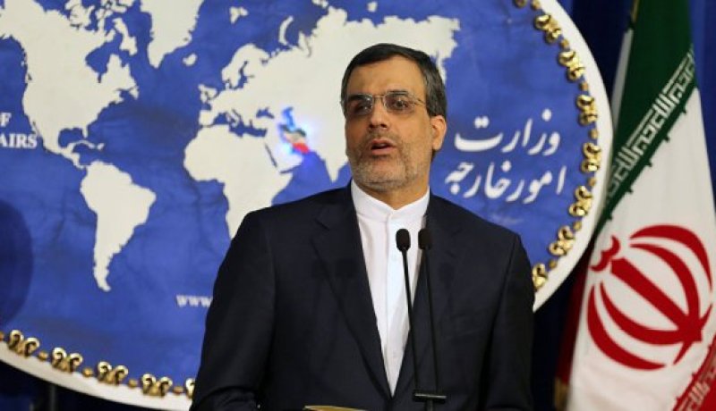 ايران تتهم السعودية بقصف سفارتها في اليمن وتمنع دخول كل منتجاتها