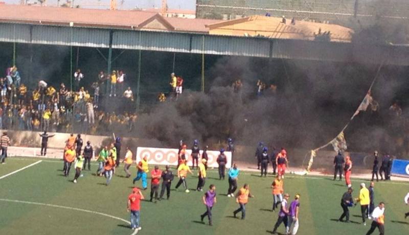 اندلاع حريق بأحد مدرجات ملعب 1نوفمبر بالحراش