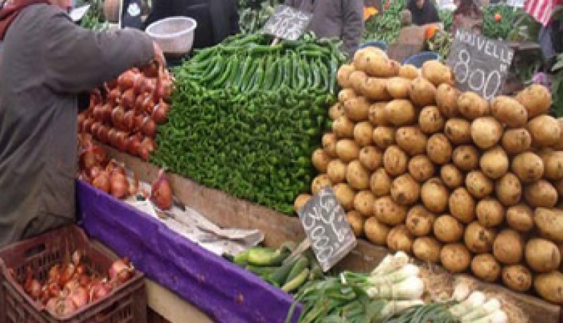 وتيرة التضخم السنوي تبلغ نسبة 2.7 بالمائة في يناير 2014