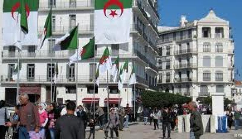 وزارة الداخلية و الجماعات المحلية تنشر مطويات للتحسيس بأهمية الموعد الانتخابي القادم