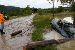 مقتل 43 شخصا بعواصف وأعاصير في الولايات المتحدة