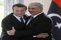 وزير الخارجية الفرنسي: “ماكرون يريد الإجتماع بخليفة حفتر لوقف إطلاق النار”