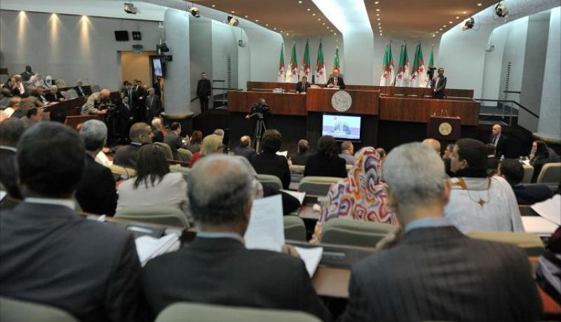 برلمانيون يطالبون بالحماية من ضغوطات و«انتقام» المسؤولين