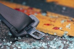 حادث مرور خطير يودي بحياة شخص وجرح اثنين في البيض