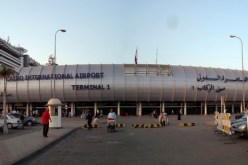 ضبط طائرة خاصة مزودة بكاميرات في مطار القاهرة