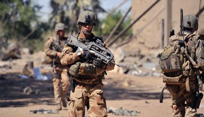 جماعة أنصار الدين تعلن مسؤوليتها عن قتل جندي فرنسي في مالي