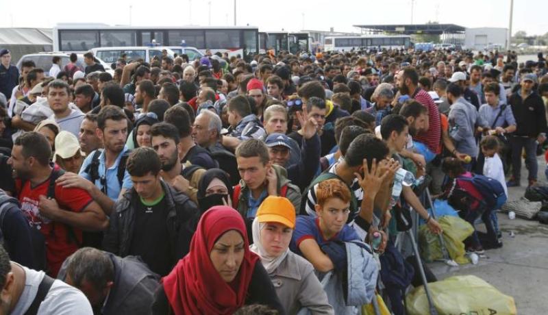 المجر تدعو الإتحاد الأوروبي إلى إرسال قوات لمساعدة اليونان في السيطرة على تدفق اللاجئين