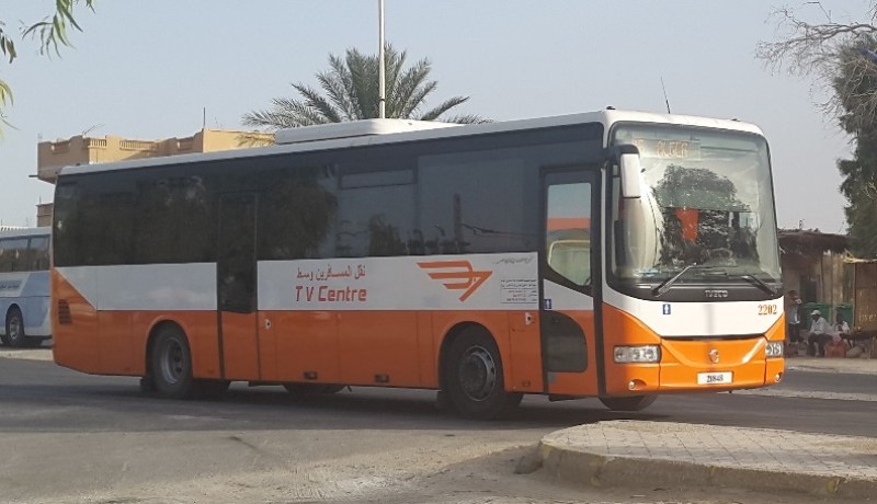 الزام السائقين والقابضين وضع الكمامات والقفازات