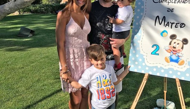 ميسي في عيد ميلاد ابنه: “ستصبح نجما كبيرا ماتيو”!