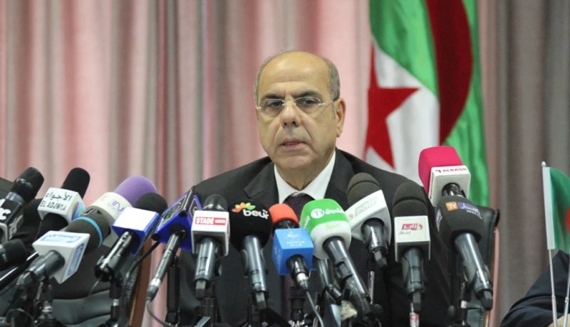 روراوة يفند الإشاعات ويعلن تمسكه بغوركوف مدربا للخضر