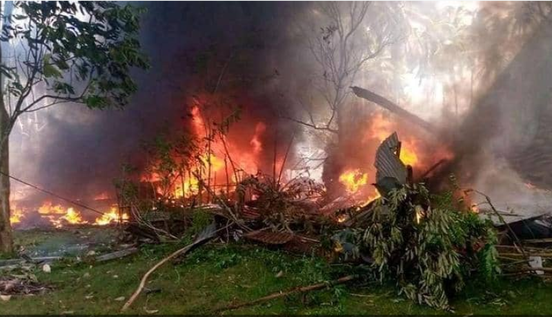 كارثة جوية.. تحطم طائرة عسكرية فيلبينية