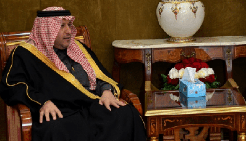 سفير السعودية بالجزائر يعزي عائلتي الطيارين ضحية حادث سقوط الطائرة العسكرية