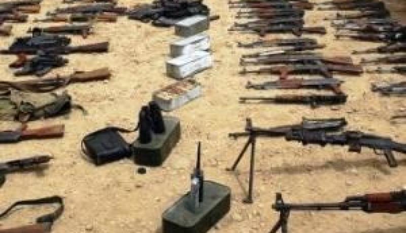 العدالة تأمر بحبس اثنين ووضع ثالث تحت الرقابة