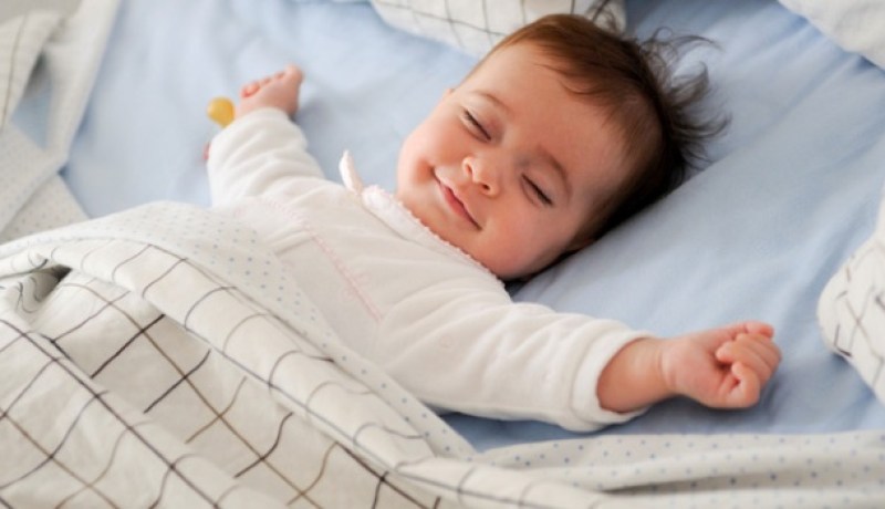 بعد 18عاما سعودية في عقدها الخامس تنجب طفلا