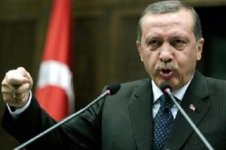 أردوغان للاجئين السوريين: الأسد ينزف.. و ساعة الإنتصار باتت قريبة