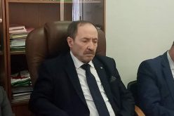 بن عابد يرد على دراسة تلاميذ داخل مطعم مدرسي بالمدية