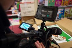 رسامو الغرافيتي في لندن ينتصرون لحرية التعبير تنديدا بالهجوم على شارلي ايبدو