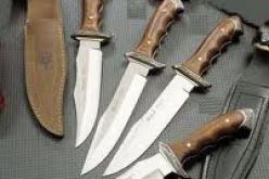 أمن سكيكدة يتمكن من حجز كمية معتبرة من الأسلحة البيضاء المحظورة