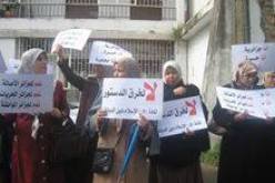 انتقادات لاذعة حول تصريحات غلام الله حول الحجاب ويعتبرونها خرقا لنصوص الدستور