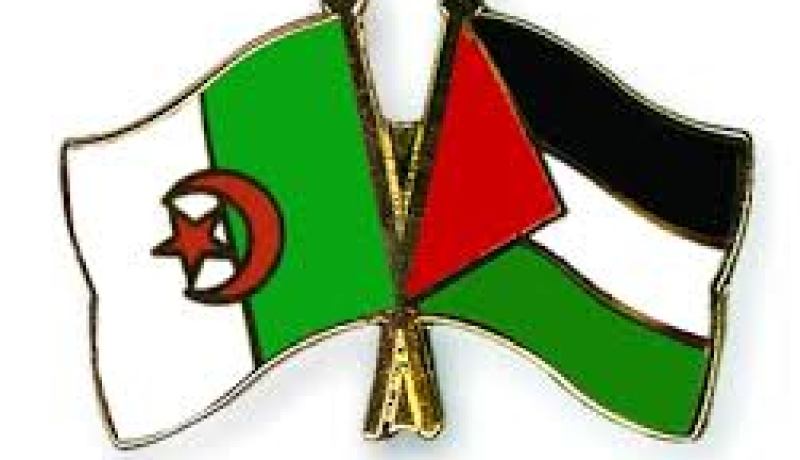 محمود عباس يطلع سفير الجزائر في مصر على الأوضاع في فلسطين لا سيما القدس المحتلة