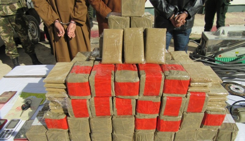 بالصور.. الجيش يوقف 6 أشخاص ويحجز كمية معتبرة من المخدرات