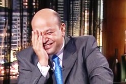 عمرو أديب يفقد عذريته مجددا
