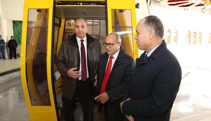 بالفيديو والصور..زعلان يضع حيز الخدمة المصعد الهوائي لتلمسان