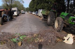 سكان «القراين» يقطعون الطريق ويطالبون بحقهم في التنمية بباتنة