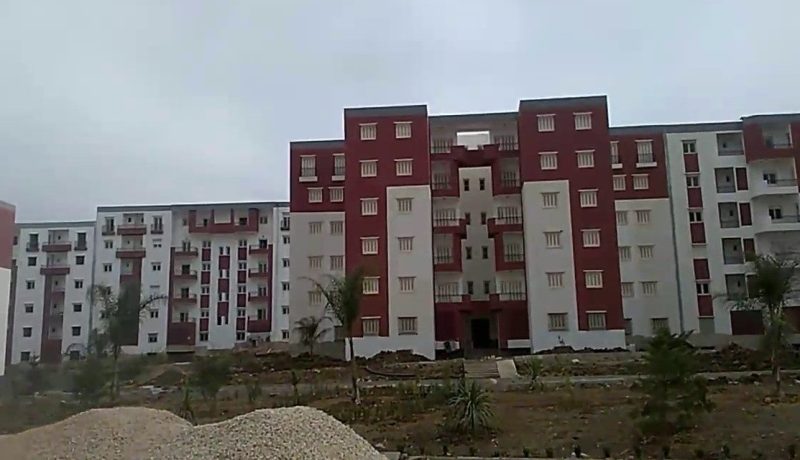 عدل توجه إعذارا للشركة المكلفة بأشغال التهيئة الخارجية لألفي مسكن بسيدي سرحان البليدة