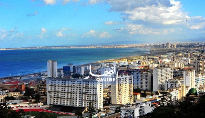 وزارة السياحة تهدد بسحب العقار السياحي من المستثمرين غير الملتزمين