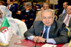 لعمامرة يشدد على الإسراع في وتيرة تطبيق اتفاق السلم في مالي