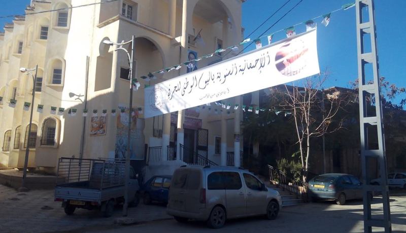 تيسمسيلت.. دورة تكوينية للنقش على الخشب