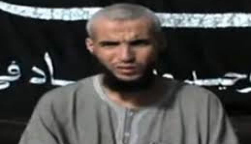 صلاة الغائب على الديبلوماسيين الجزائريين الذين توفيا في مالي