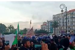 ناهضوا التمديد وطالبوا بالتغيير.. المحامون ونقابيو U.G.T.A يخرجون للشارع