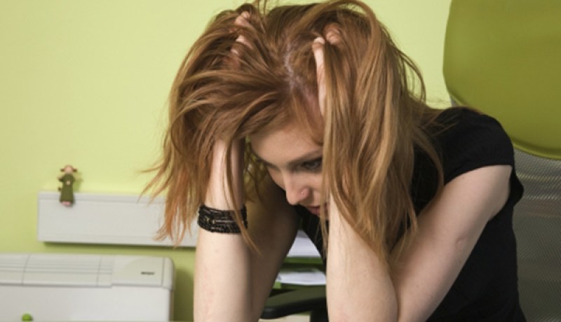 اتخذني عمي متاعا لنفسه وضرب علي حصار التهديد والوعيد