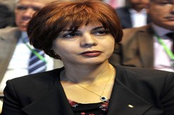 فرعون تتبرأ من صفحات  الفايسبوك  التي تحمل اسمها