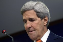 وزير الخارجية الأميركي  يعاقب  بسبب عدم جرف الثلوج