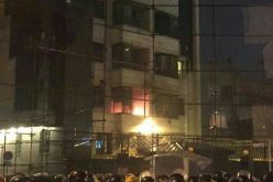 حرق قنصلية العربية ‏السعودية‬ في ايران بعد اعدام المعارض الشيعي ‫‏نمر النمر‬