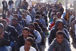 السلطات الليبية ترحل 95 مهاجرا غير شرعي عبر منفذ امساعد السلوم