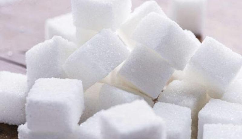 أسعار السكر ترتفع عند استيراده إلى الجزائر