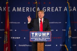 تصريحات المرشح للانتخابات ترامب بشأن المسلمين لا تمنحه أهلية أن يكون رئيسا لأمريكا