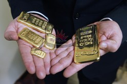 الحبـس لـ5 رجال شرطة بمطار هواري بومدين ومجوهراتيين بتهمة تهريب سبائك ذهب