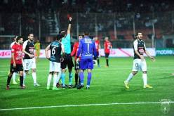 إيقاف بن خماسة ونمديل لثلاث مباريات !