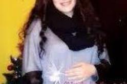 مايا نصري تعيش أزمة وتطلب الصلاة من معجبيها ومحبيها