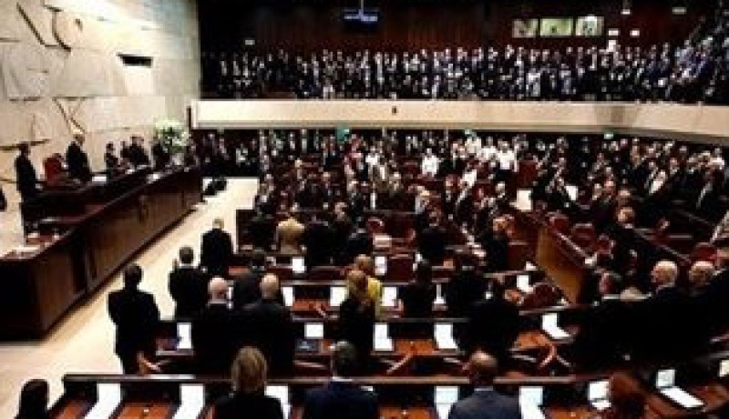 أعضاء كنيست يعارضون الإفراج عن اسرى فلسطينيين وتجميد الاستيطان