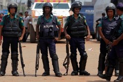 100 قتيل على الأقل في أعمال عنف بين أنصار الحكومة والمعارضة في بنغلادش