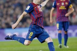 انيستا يدخل تاريخ البرسا في مباراة ليفانتي