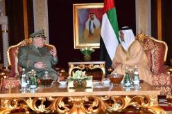 بالصور.. القايد صالح يُستقبل من طرف الشيخ  منصور بن زايد آل نهيان