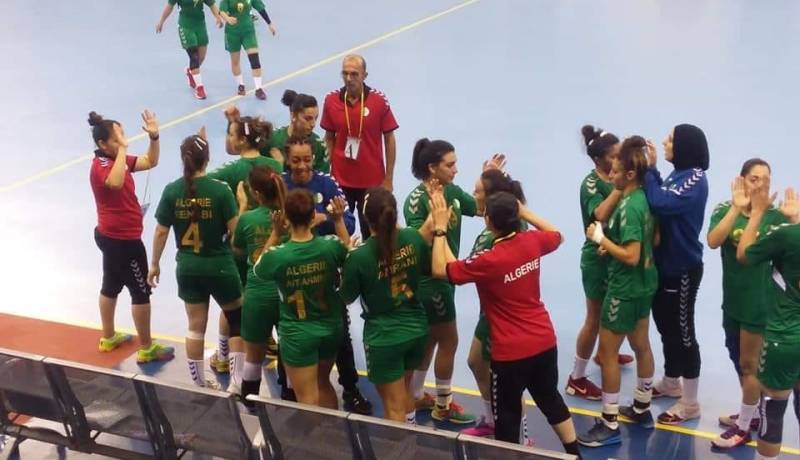 اليد الجزائرية تحقق أول فوز في البطولة الإفريقية بالكونغو